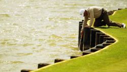06310436-94774715-generated-thumbnail clipped thumbnail - jim-best-golf-scuba-diving-spt-intl - CNN ID 21448969 - 00:00:11;00