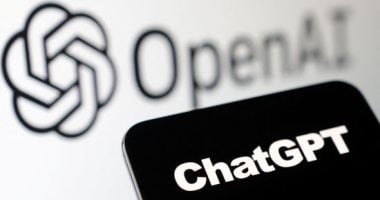 OpenAI تطرح تحديثات جديدة لـ ChatGPT لتيسير المحادثات للمستخدمين