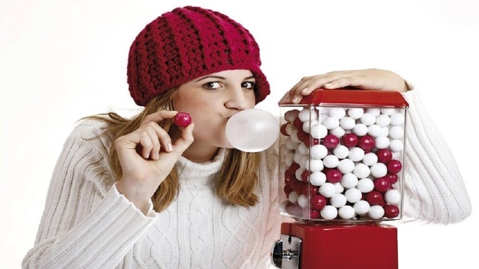 65782a294c59b747ab28373b ما أضرار مضغ العلكة أكثر من ثلاث دقائق؟!